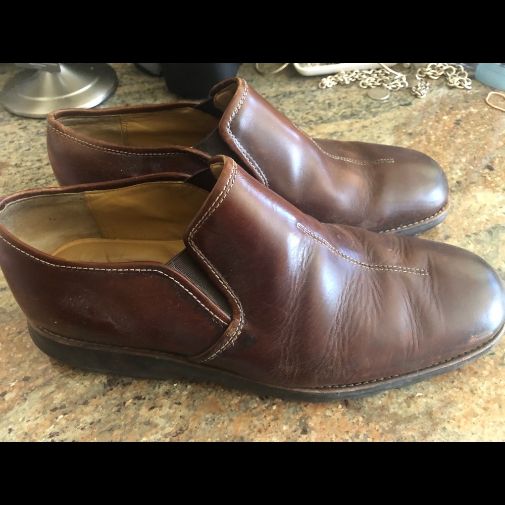 Johnston & Murphy Men’s Brown Shoe 9